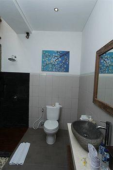 Precious - Legian Villa