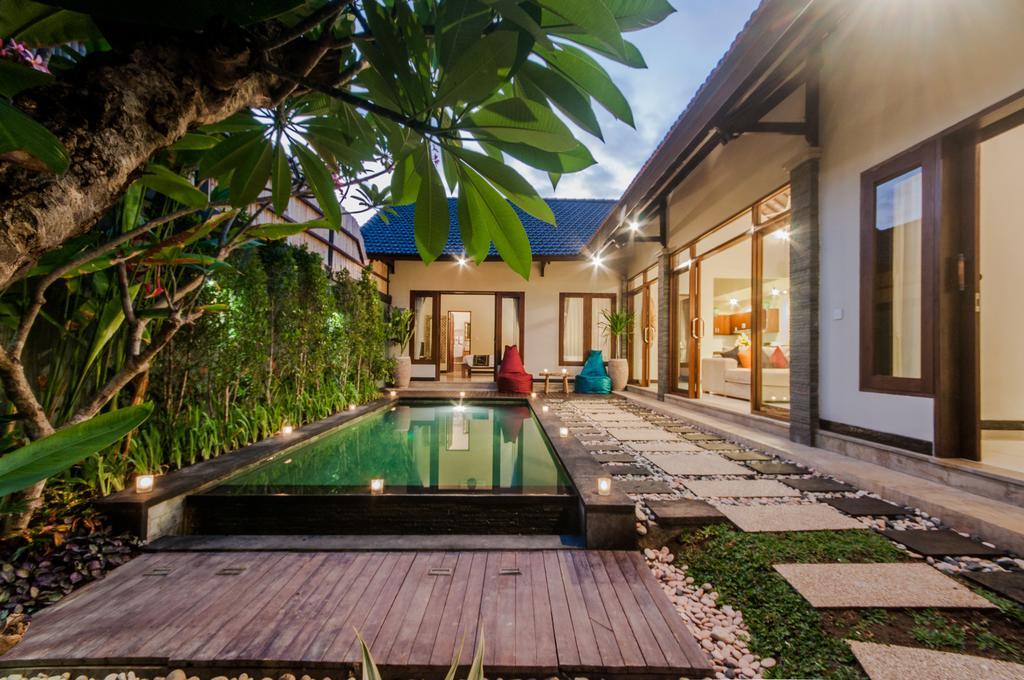 Precious - Legian