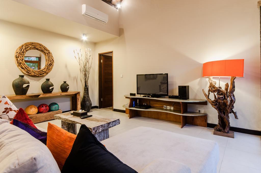 Precious - Legian Seminyak (Bali)
