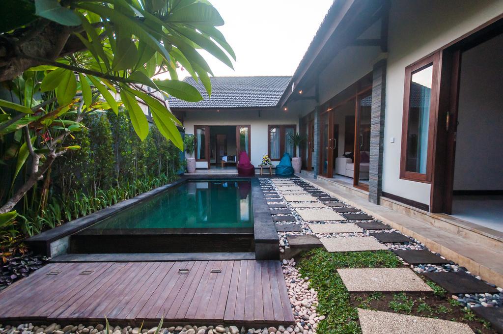 Precious - Legian Villa Seminyak (Bali)