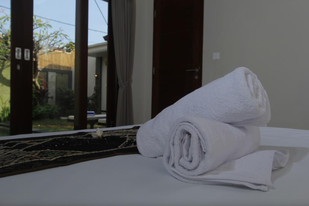 Precious - Legian Seminyak (Bali)