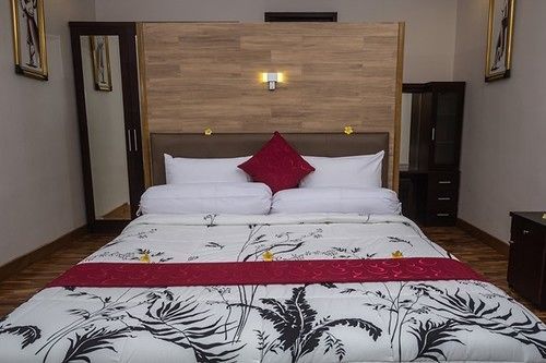 Precious - Legian Villa *