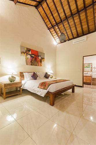 Precious - Legian Villa