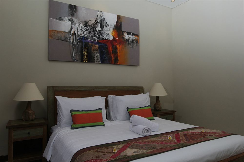 Precious - Legian Villa Seminyak (Bali)