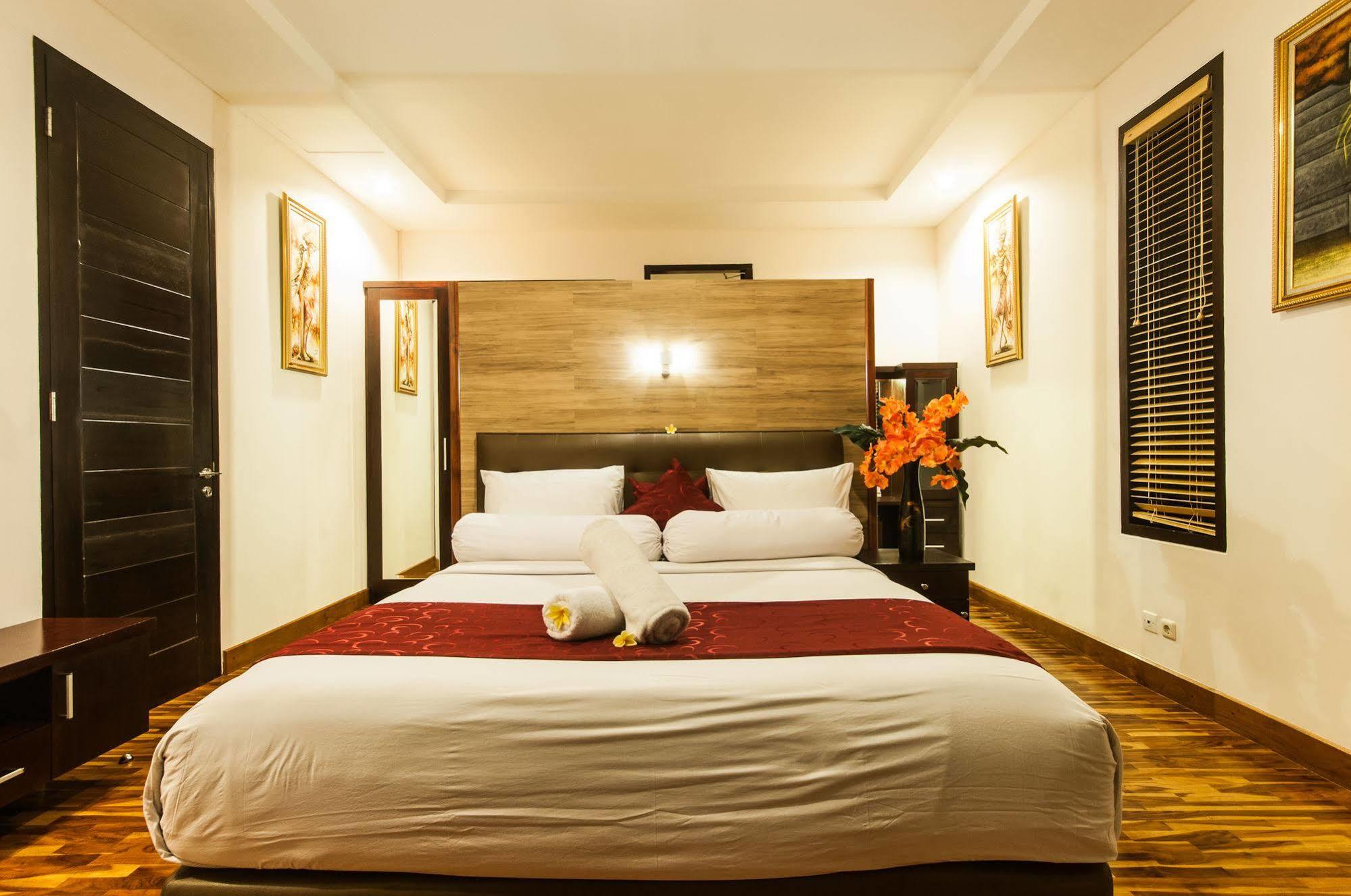 Precious - Legian Villa