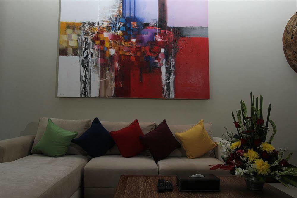Precious - Legian Seminyak (Bali)